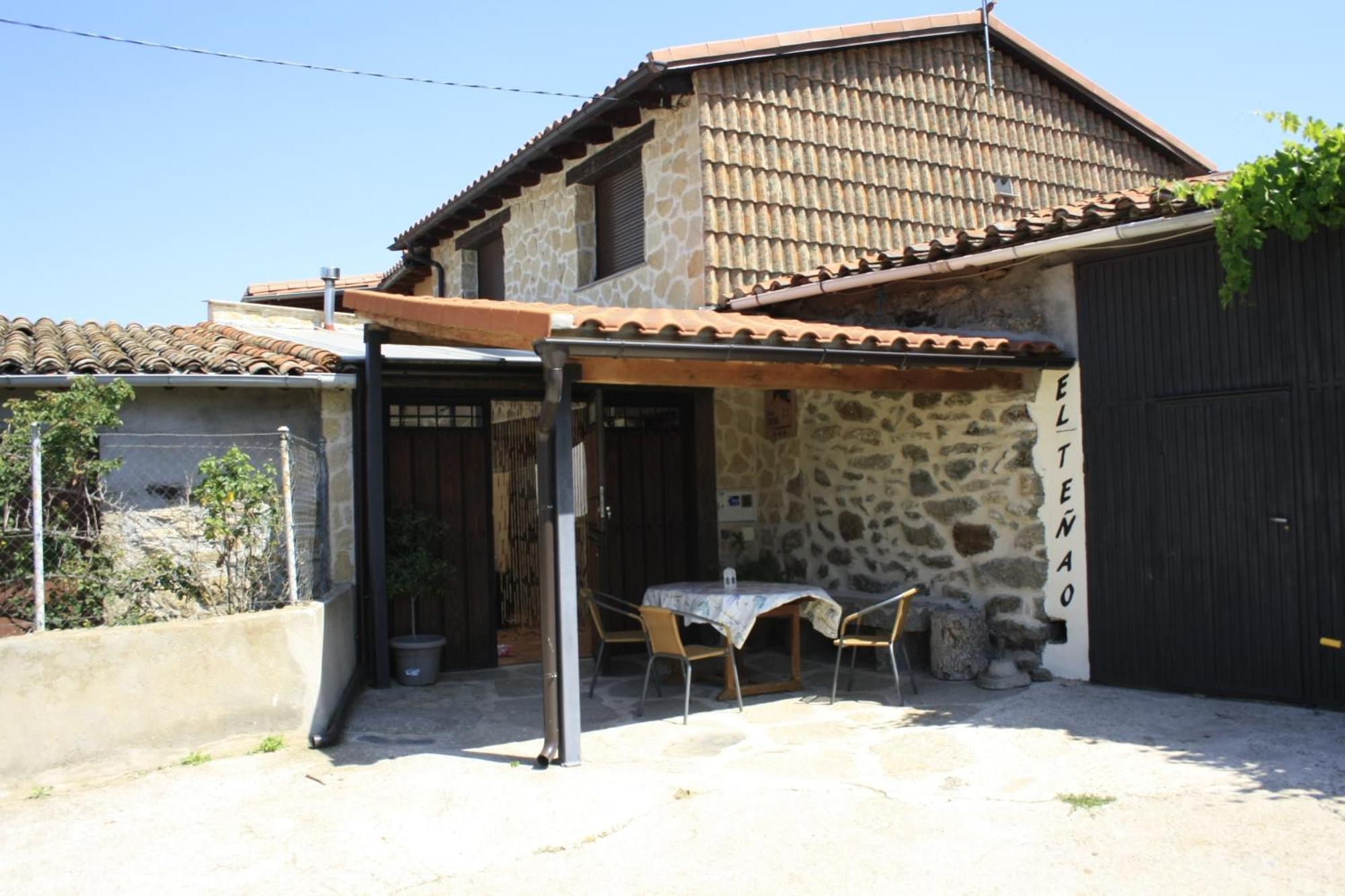 El Tenao Navamorisca Εξωτερικό φωτογραφία